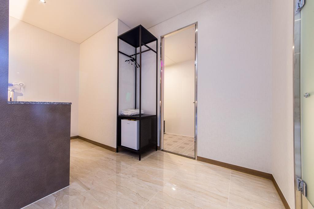 Boutique Hotel Sb Yeouido Сеул Екстер'єр фото