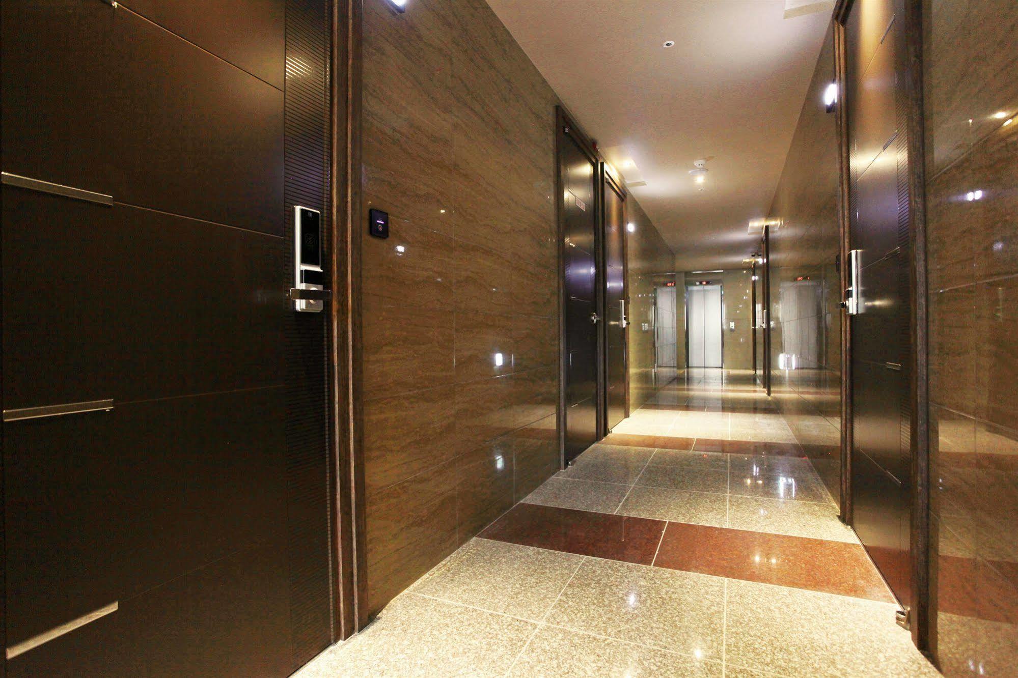 Boutique Hotel Sb Yeouido Сеул Екстер'єр фото